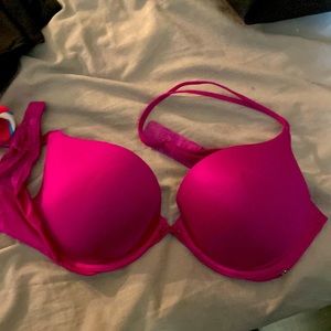 VICTORIA SECRET BOMBSHELL VERY SEXY PUSH UP BRA 34 b NEW